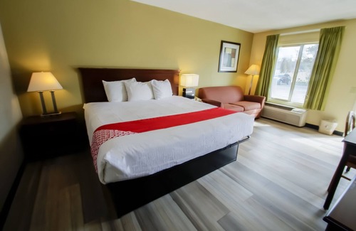 Chocowinity Hotel | Cypress Inn & Suites Washington by OYO