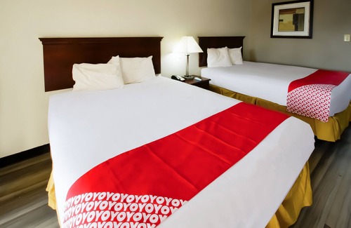 Chocowinity Hotel | Cypress Inn & Suites Washington by OYO