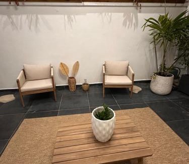 Pointe-a-Pitre Apartment | CYRUS H-Housse cœur de ville