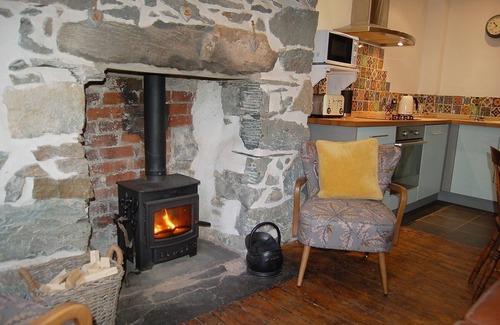 Dolgellau Cottage | Cysgod Idris Cottage in Dolgellau, Eryri/Snowdonia