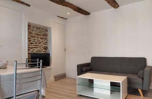 Saint-Carne Bed & Breakfast | Dépendance de Charme au Calme Proche du Centre de Dinan
