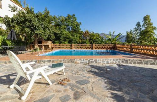 Orgiva House | Días al Sol O2- Piscina y Barbacoa