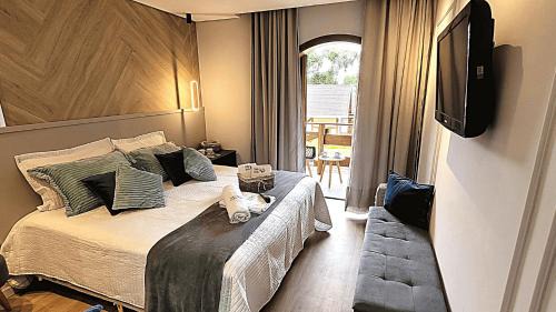 Vila Poran Apartment | Dúplex Luxo com Piscina Aquecida, Lareira e Wifi