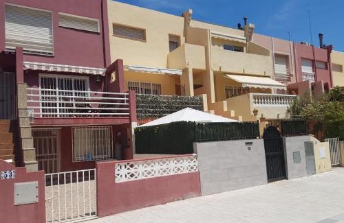 Playa Pobla de Farnals House | Dúplex, piscina y playa