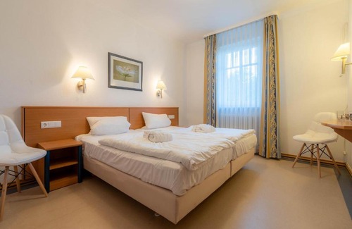 Binz Apartment | Dünenpark Binz - Komfort Ferienwohnung mit 1 Schlafzimmer und Balkon im Obergeschoss 107