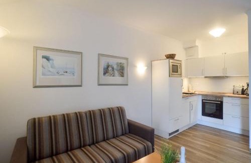 Binz Apartment | Dünenpark Binz - Komfort Ferienwohnung mit 2 Schlafzimmern und Balkon im Dachgeschoss 284