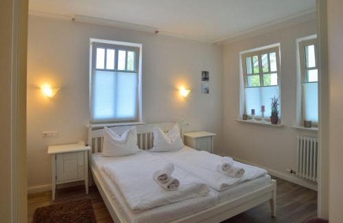 Binz Apartment | Dünenpark Binz - Komfortplus Ferienwohnung mit 2 Schlafzimmern und Balkon im Obergeschoss 005