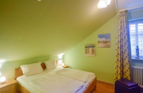 Binz Apartment | Dünenpark Binz - Komfortplus Ferienwohnung mit 1 Schlafzimmer und Balkon im Dachgeschoss 210