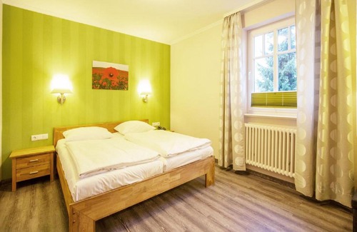 Binz Apartment | Dünenpark Binz - Komfortplus Ferienwohnung mit 1 Schlafzimmer und Balkon im Obergeschoss 256