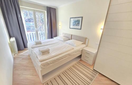 Binz Apartment | Dünenpark Binz - Komfortplus Ferienwohnung mit 1 Schlafzimmer und Balkon im Dachgeschoss 271