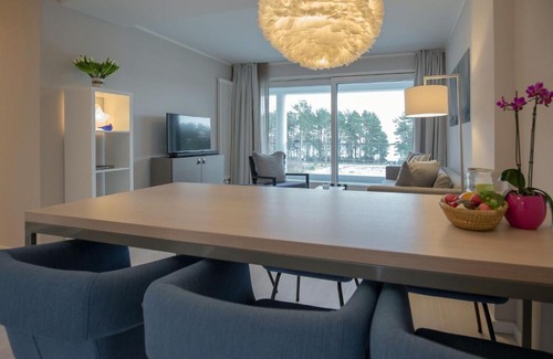 Binz Apartment | Dünenresidenz Prora - Ferienwohnung mit Meerblick, 2 Schlafzimmern und Loggia NP-318