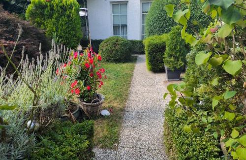 Vennhausen Apartment | Düsseldorf Messe -Apartment Milan