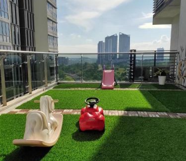 Medini Apartment | D Bunga مسلم Homestay Pool View Legoland Nusajaya