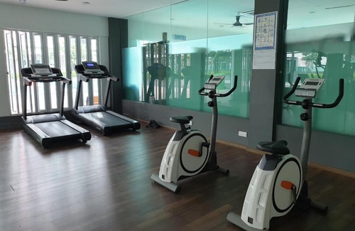 Taman Megah Ria Apartment | D'Carlton A33 | 1-4 Guest | Near CIQ & IKEA
