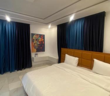 Wuse 2 Apartment | D'leisures Apartment