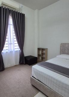Gua House | D'Lena homestay