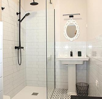 Ljubljana Bed & Breakfast | D Rooms