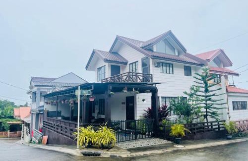 Alfonso House | D’Waldz Villa Tagaytay