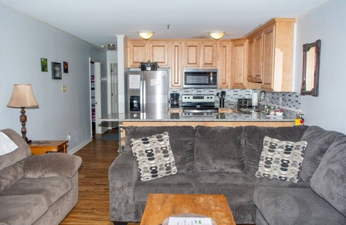 Ghent Condo | D104 · Winterplace Ski in Ski out condo First floor! D104