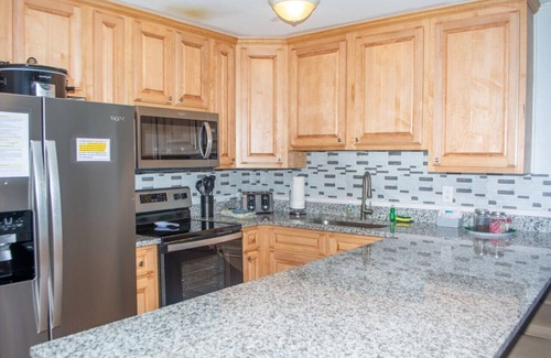 Ghent Condo | D104 · Winterplace Ski in Ski out condo First floor! D104