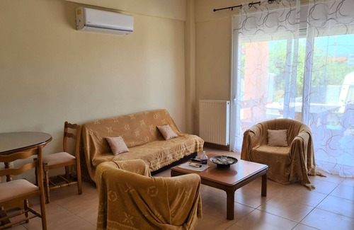 Markopoulo Mesogaias Apartment | D2-George Apartments by the Sea and Airport
