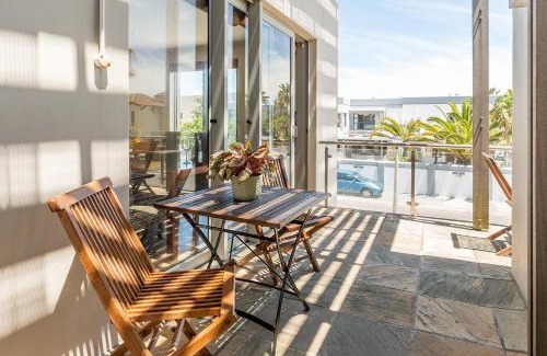 Sunset Beach House | da Heim Guest House