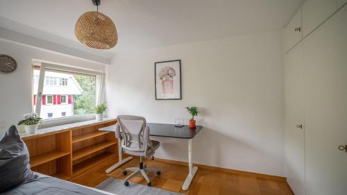Reutlingen Apartment | Dachgeschosswohnung am Fuße des Georgenbergs