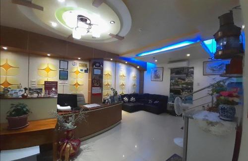 Puerto Princesa City Centre Bed & Breakfast | Dads Bayview Pension