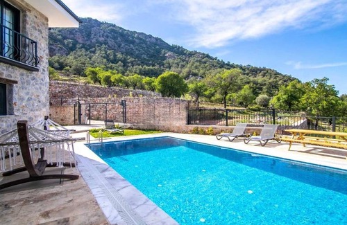 Turgutkoy Koyu Villa | Dadya Marmaris 3 - Peaceful Villa with Private Pool & Forest View -Near Marmaris