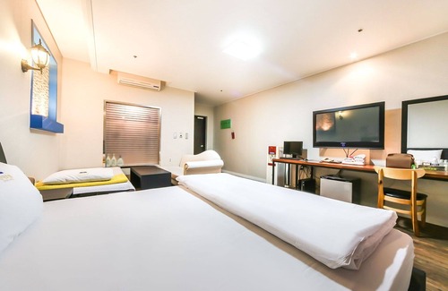 Sincheondong Hotel | Daegu Dongdaegu Station IN THE Hotel