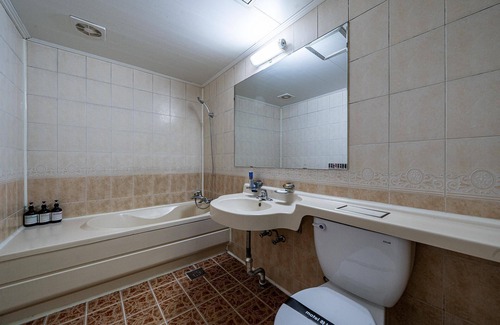 Seo-gu Hotel | Daejeon Wolpyeong Honey