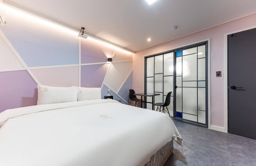 Seo-gu Hotel | Daejeon Yongmun Cacao