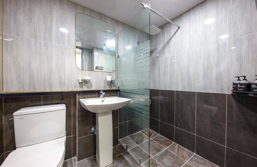 Seo-gu Hotel | Daejeon Yongmun The Bom