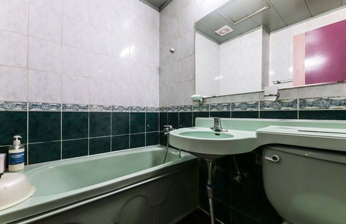 Bongmyeong-dong Hotel | Daejeon Yuseong Vienna