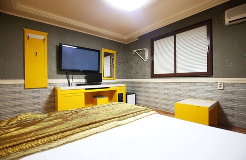 Bongmyeong-dong Hotel | Daejeon Yuseong Zen