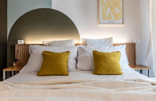 Casal Bertone Apartment | Dafne room Un'oasi romana per coppie