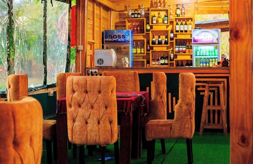 Morogoro House | Daga Camp - Charming 1-bedroom barn in delightful Mikumi with AC