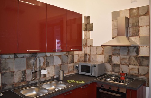 Picanello-Ognina-Barriera-Canalicchio Apartment | Dagala apartment, in the city center, near the subway and major road junctions.