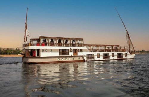 Luxor Hotel | Dahabeya Yakouta Nile Cruise-Every Monday from Luxor- Aswan for 05 nights