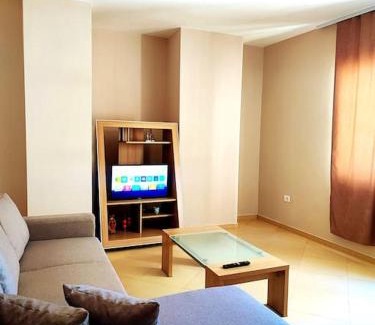 Pogradec Apartment | Dahlila's Home