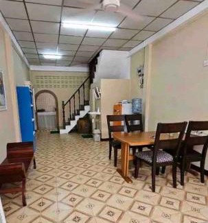 Bangkok Yai House | DaHouse next to MRT Itsaraphap exit1