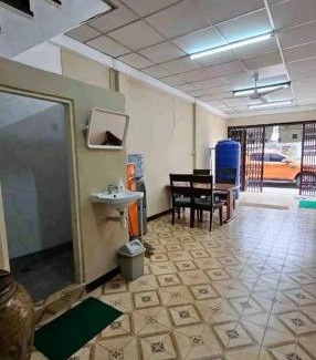 Bangkok Yai House | DaHouse next to MRT Itsaraphap exit1