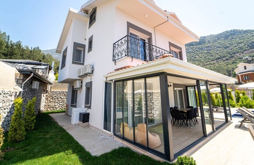 Hisaronu Villa | Daikin heating villa. in winter villa all rooms are same heat. Very good qualty