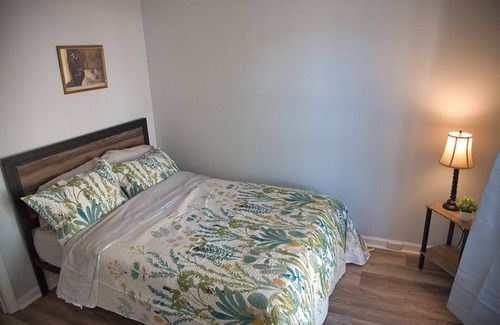 Fayetteville House | Daily, Weekly, Monthly Term