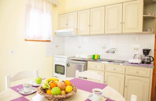 Almiros Beach Apartment | Dalia Apartment in Corfu