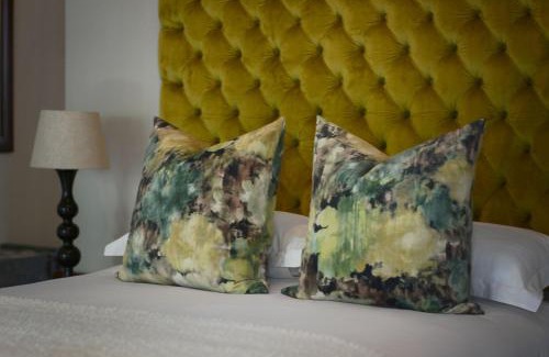 Three Rivers House | Dancing River Guesthouse