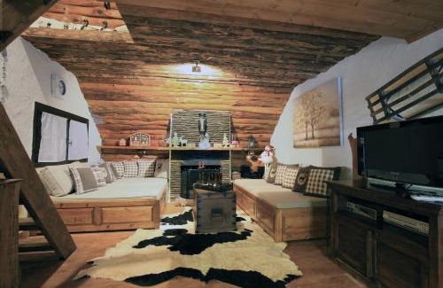 Eptalofos Ski Chalet | Dandy Villas Agoriani - Chalet Kallisti - Fireplace - Up to 6