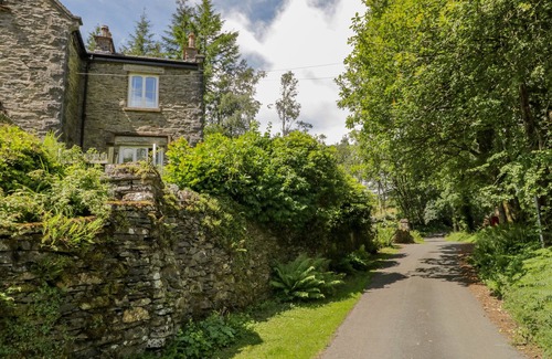 Low Newton House | DANES COURT, family friendly, with open fire in Grange-Over-Sands