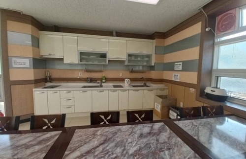 Danyang House | Danyang Three Nests Stay Pension