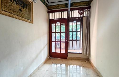 Jakarta Hotel | Danysa Guest House Jakarta RedPartner